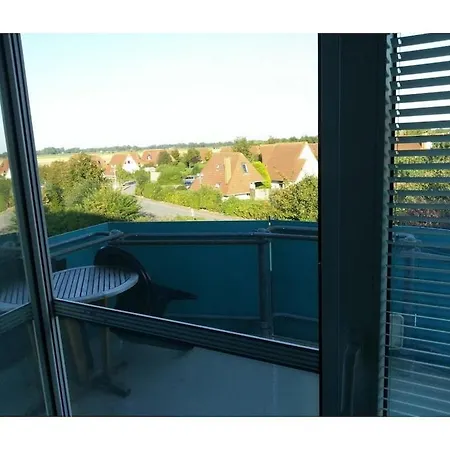 With 2 Bedrooms * Dorumer Neufeld